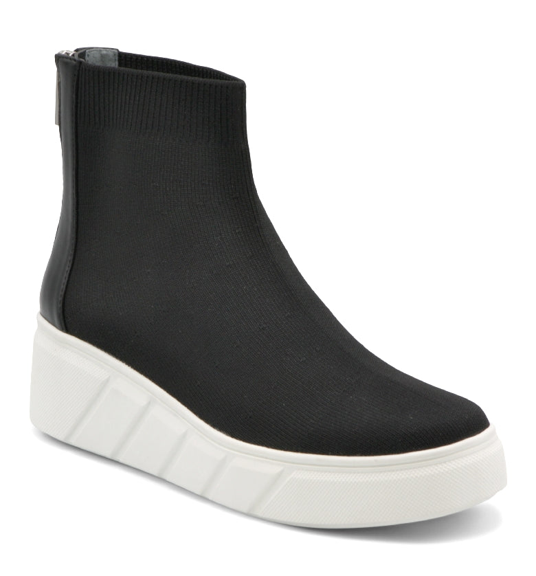 Rio Casual Sport Sneaker Charles by Charles David