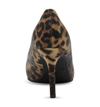 Tan Black Leop