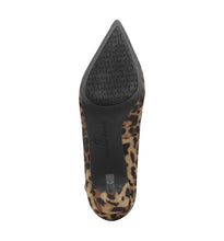 Tan Black Leop