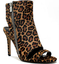 Natural Leopard