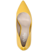 Mustard lizard print